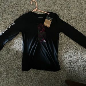 North face long sleeve shirt